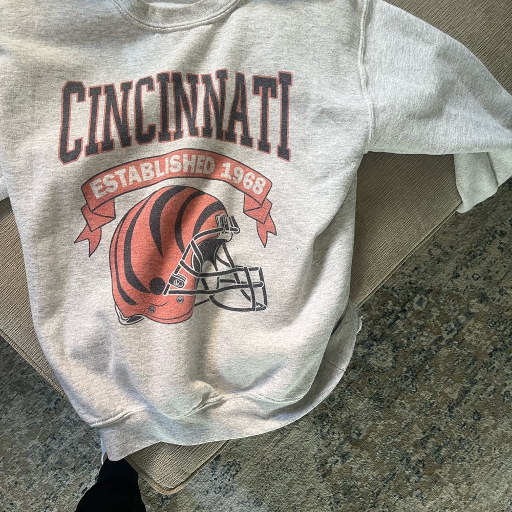 Women gildan bengals crewneck sweatshirt